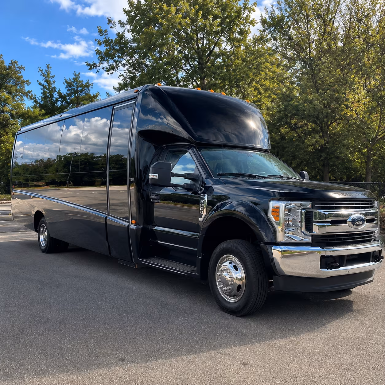 apache junction get your group to every tasting with an apache junction winery shuttle