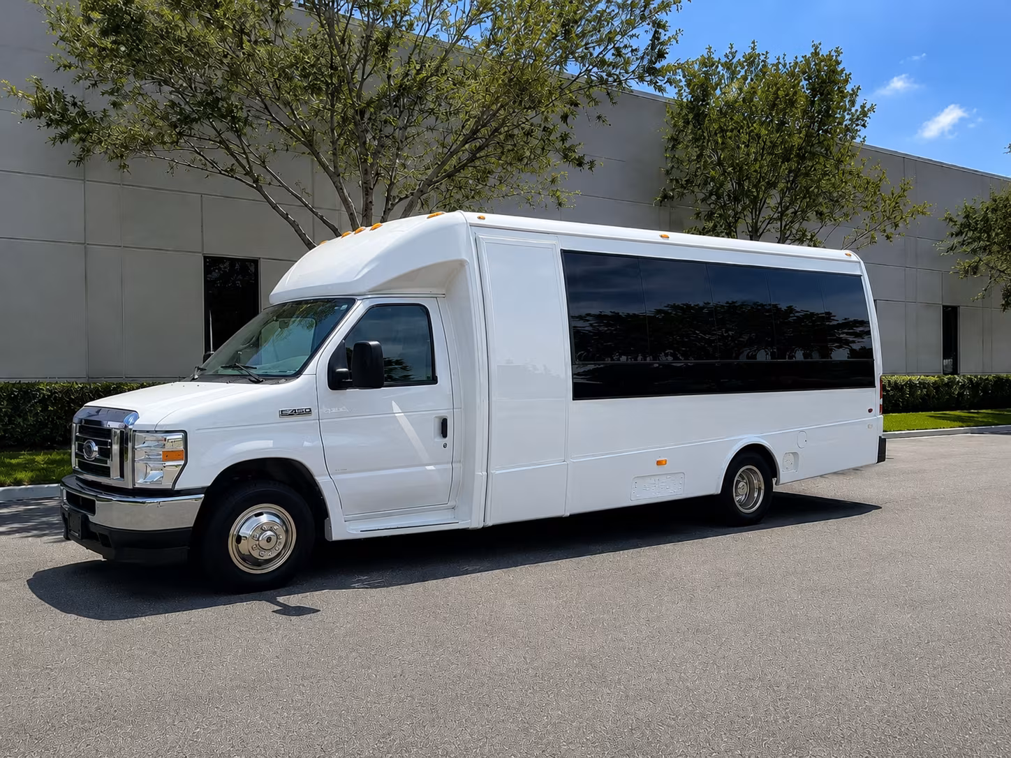 apache junction keep your group together with apache junction prom bus rentals