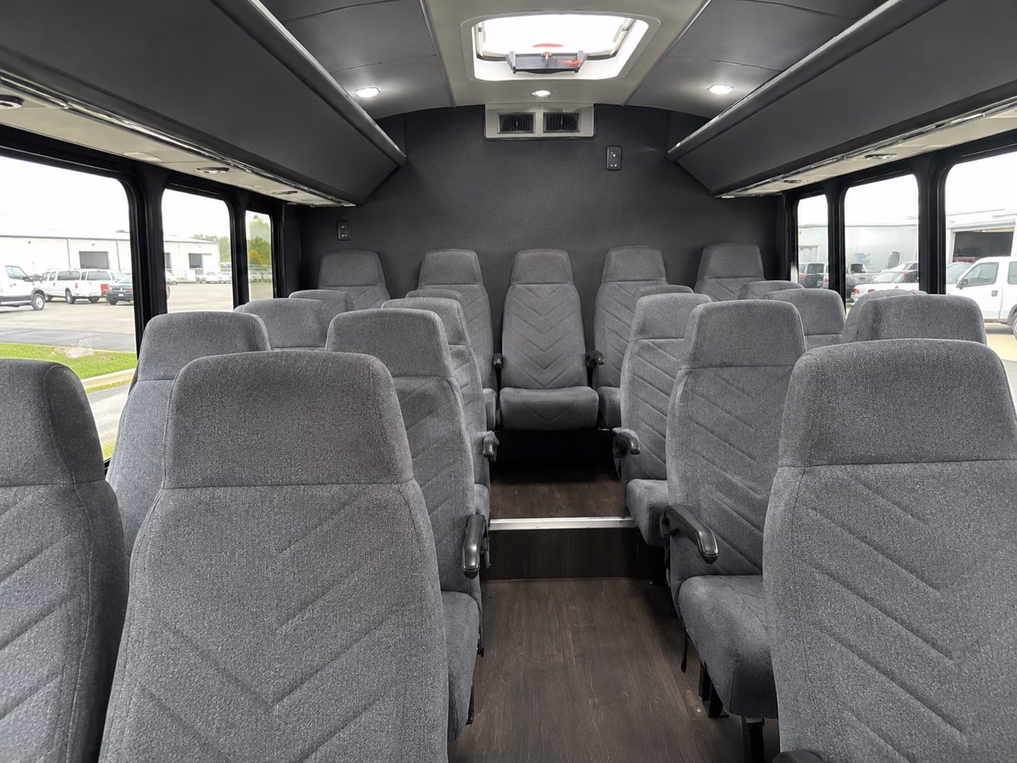 glendale concert bus rentals for groups and fans