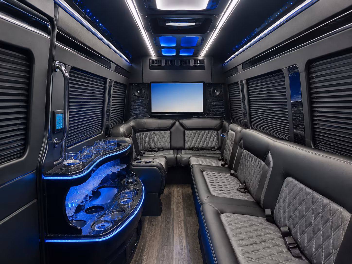 plan corporate team building and company event transportation in gilbert