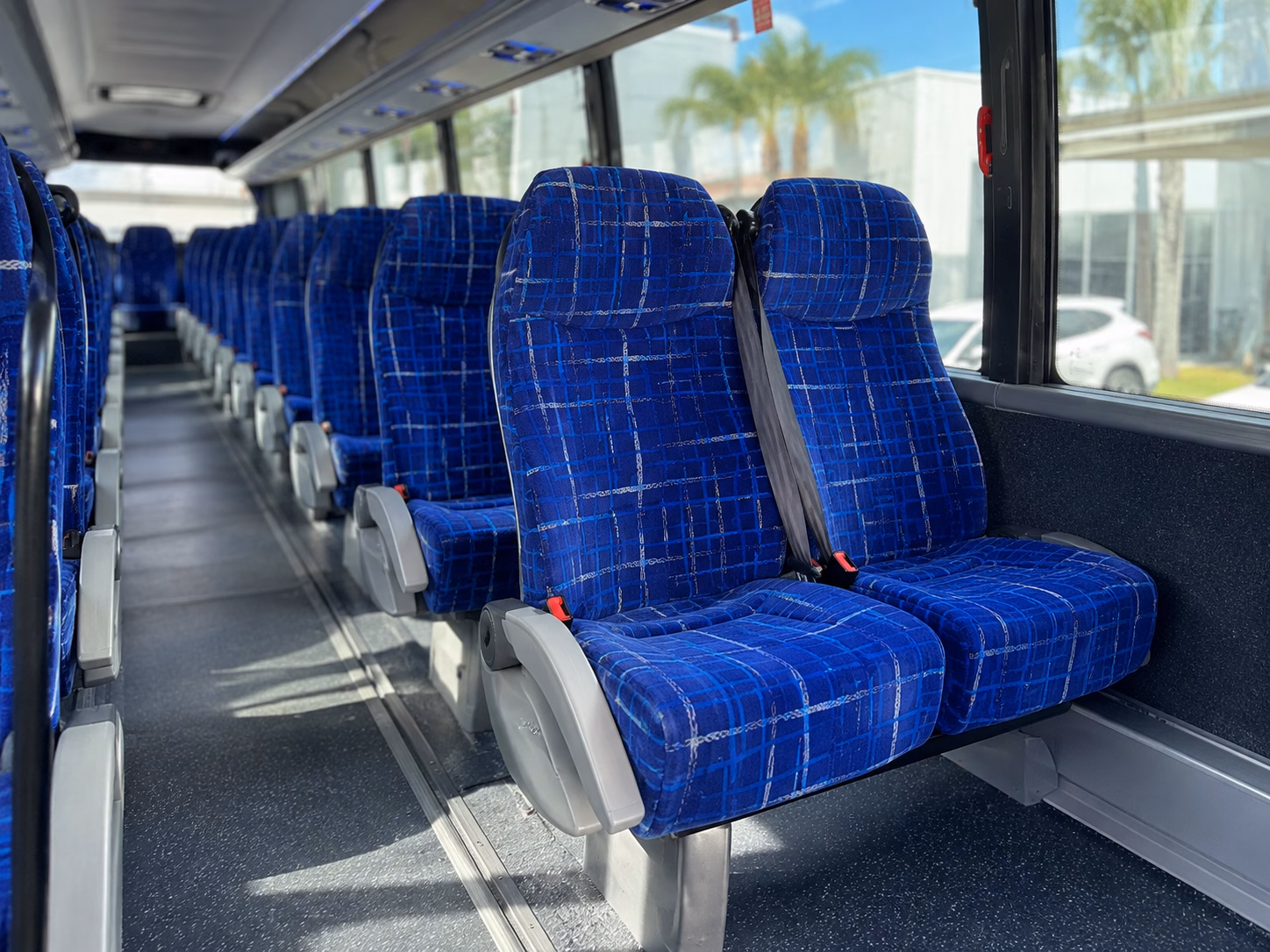 rather than juggling carpools let a charter bus handle your gilbert field trip