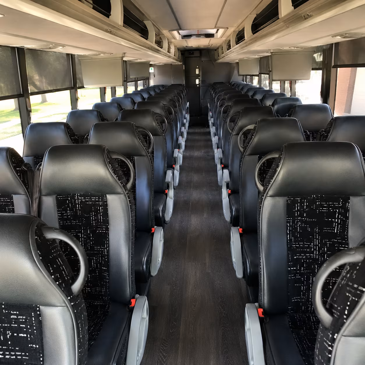 scottsdale timely charter buses for scottsdale corporate outings