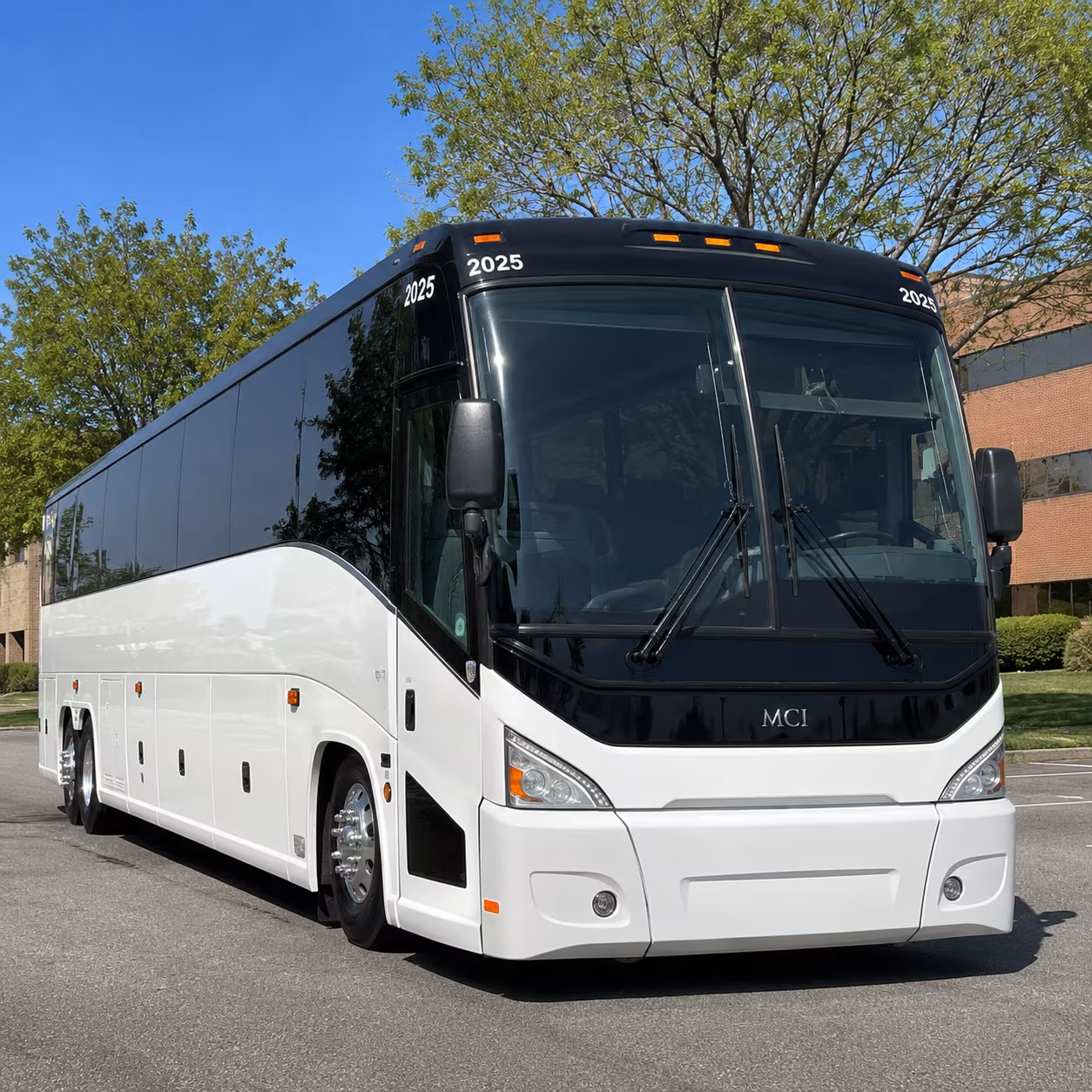 two airports serve gilbert and gilbertcharterbuscompany com gets you to both